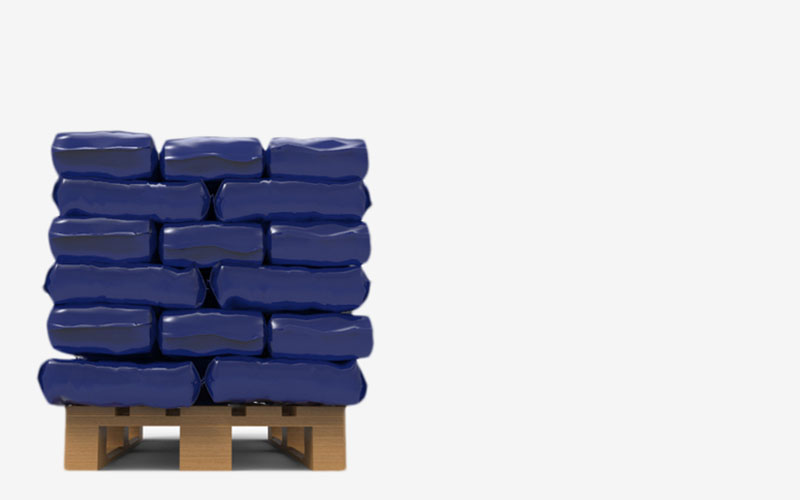 Riskier practices for pallet handling Overhang pallet load