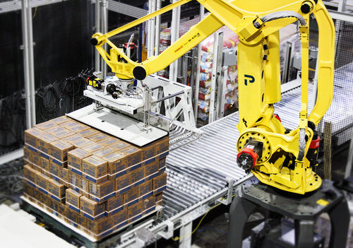 blog_top10mostfrequentlyaskedquestions_palletizer palletizer