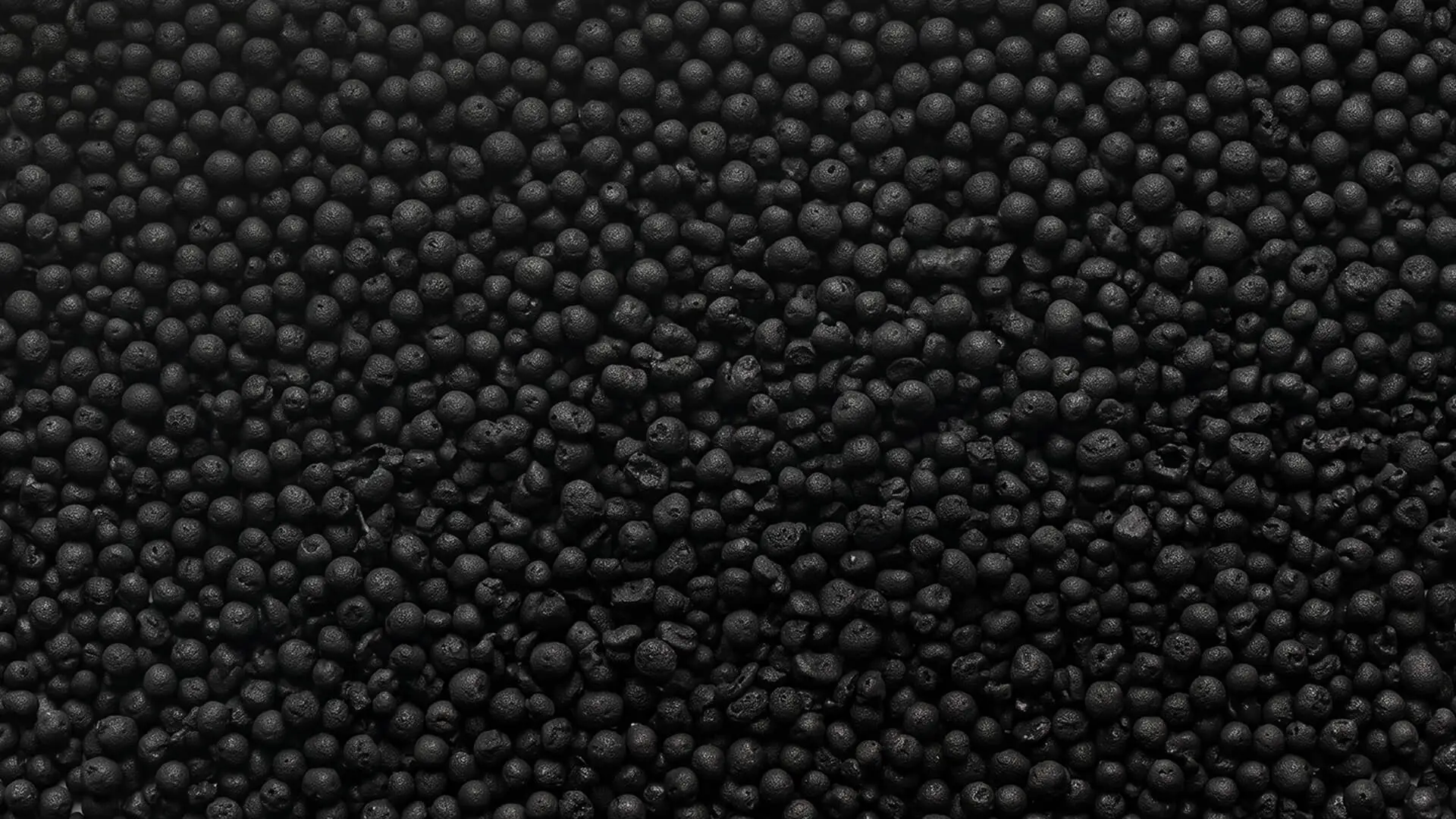 Pelletized carbon black