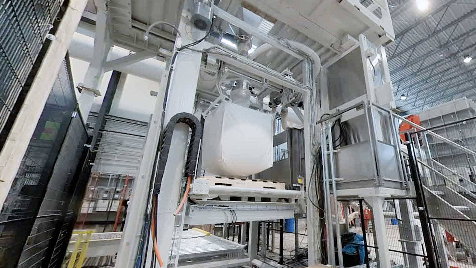 Bulk bag filling machine