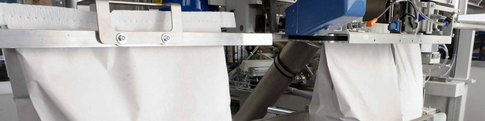 packaging machine for bagging of granular products in single dose