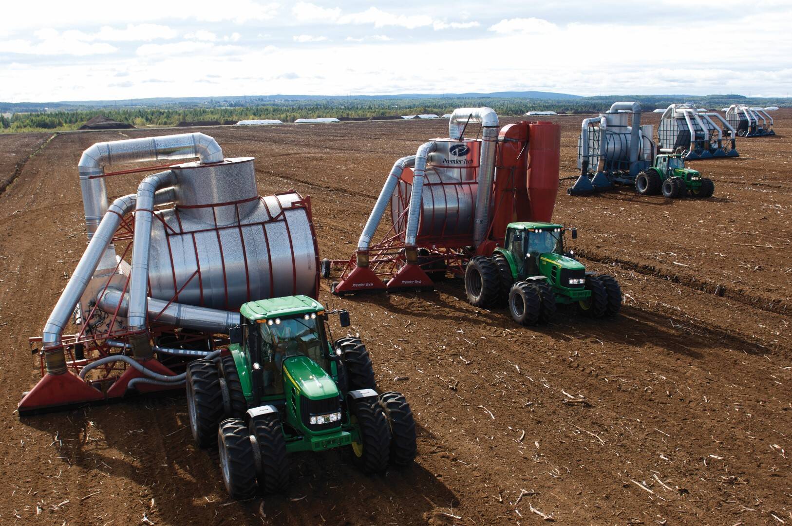 SA-200 peat harvester