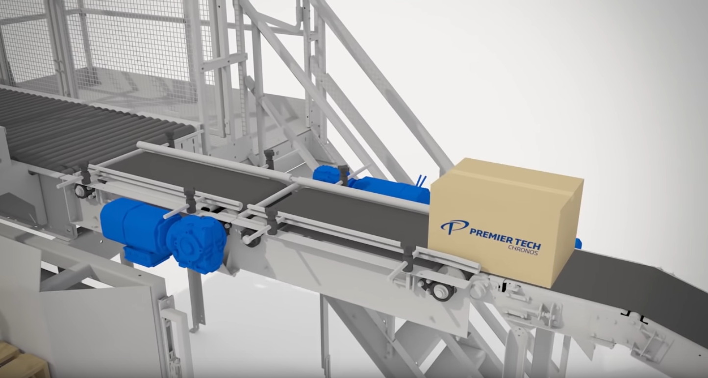 Conventional palletizing - case on conveyor