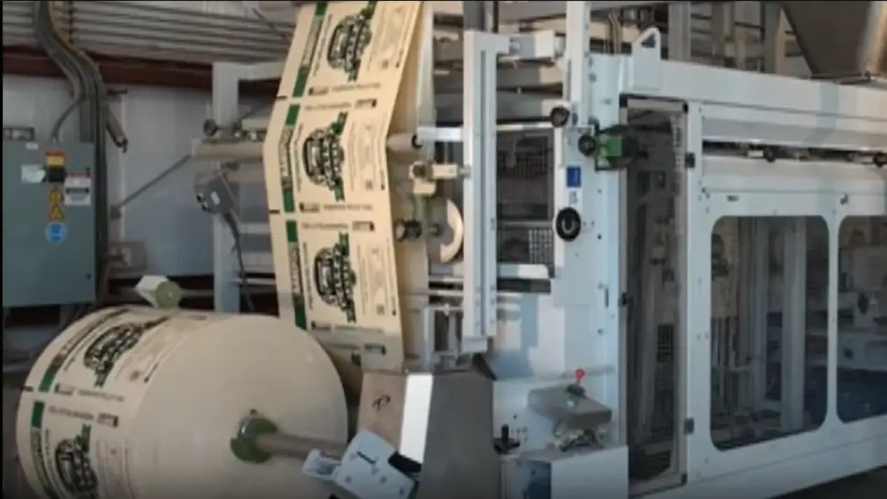 Complete packing line for wood pellets