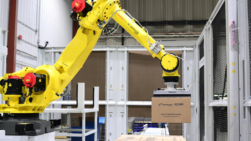 conventional or robotic palletizing