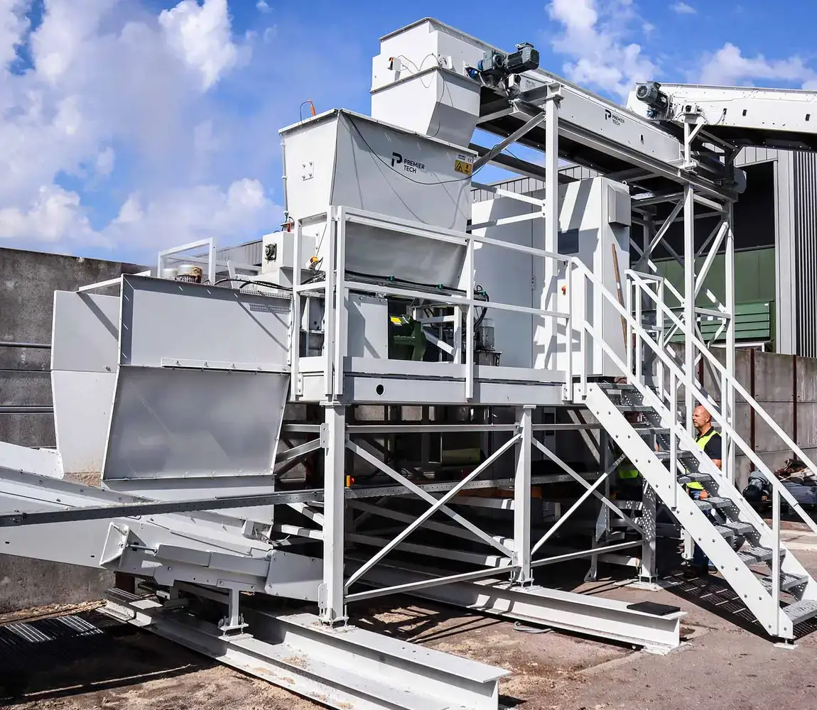 Side view of the Wood Fiber Machine