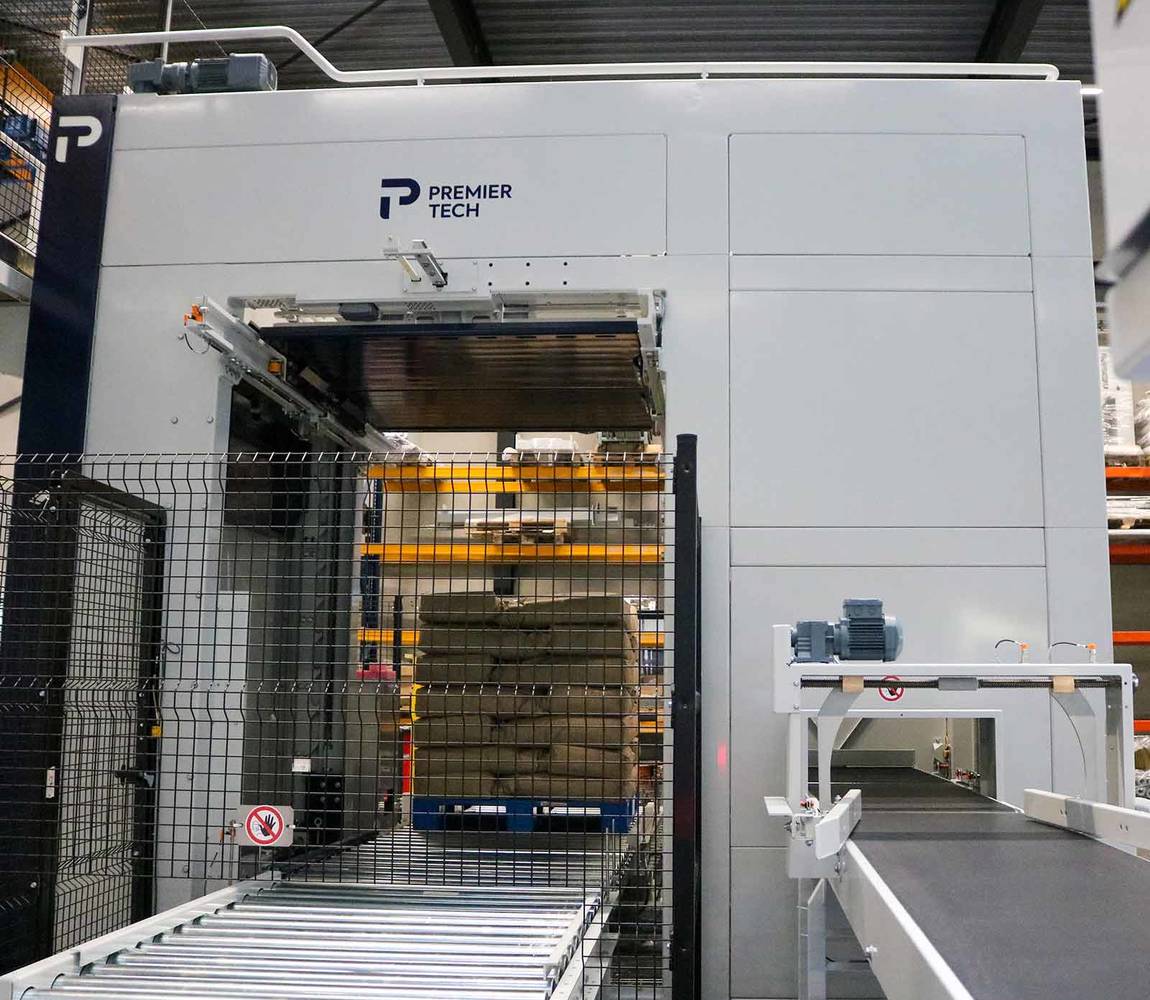 High level conventional palletizer APC Series - infeed view