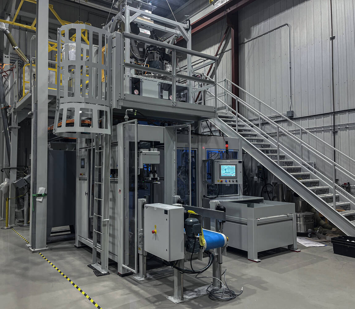 BFL open mouth bagger in a premier tech manufacturing plant