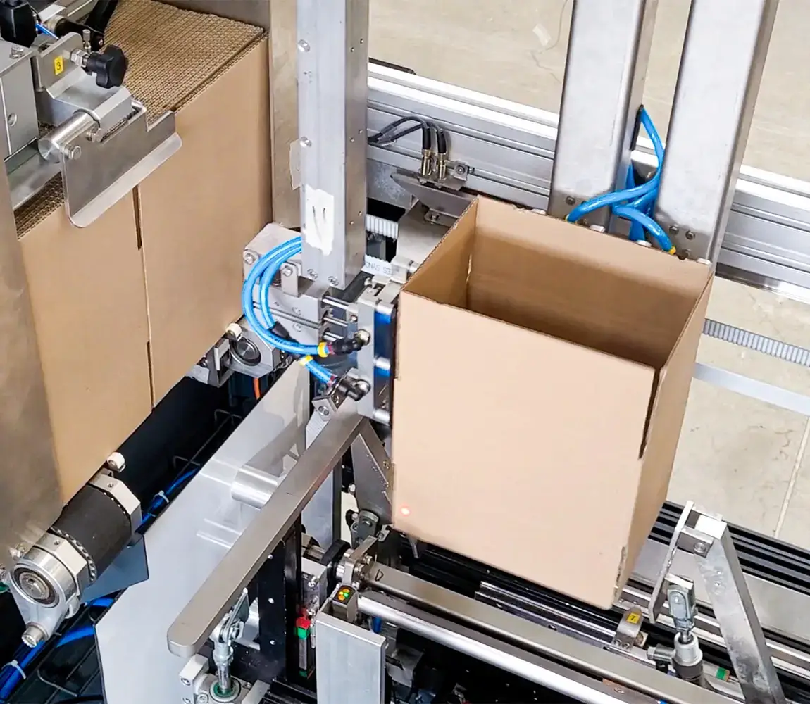Case erector - erecting view