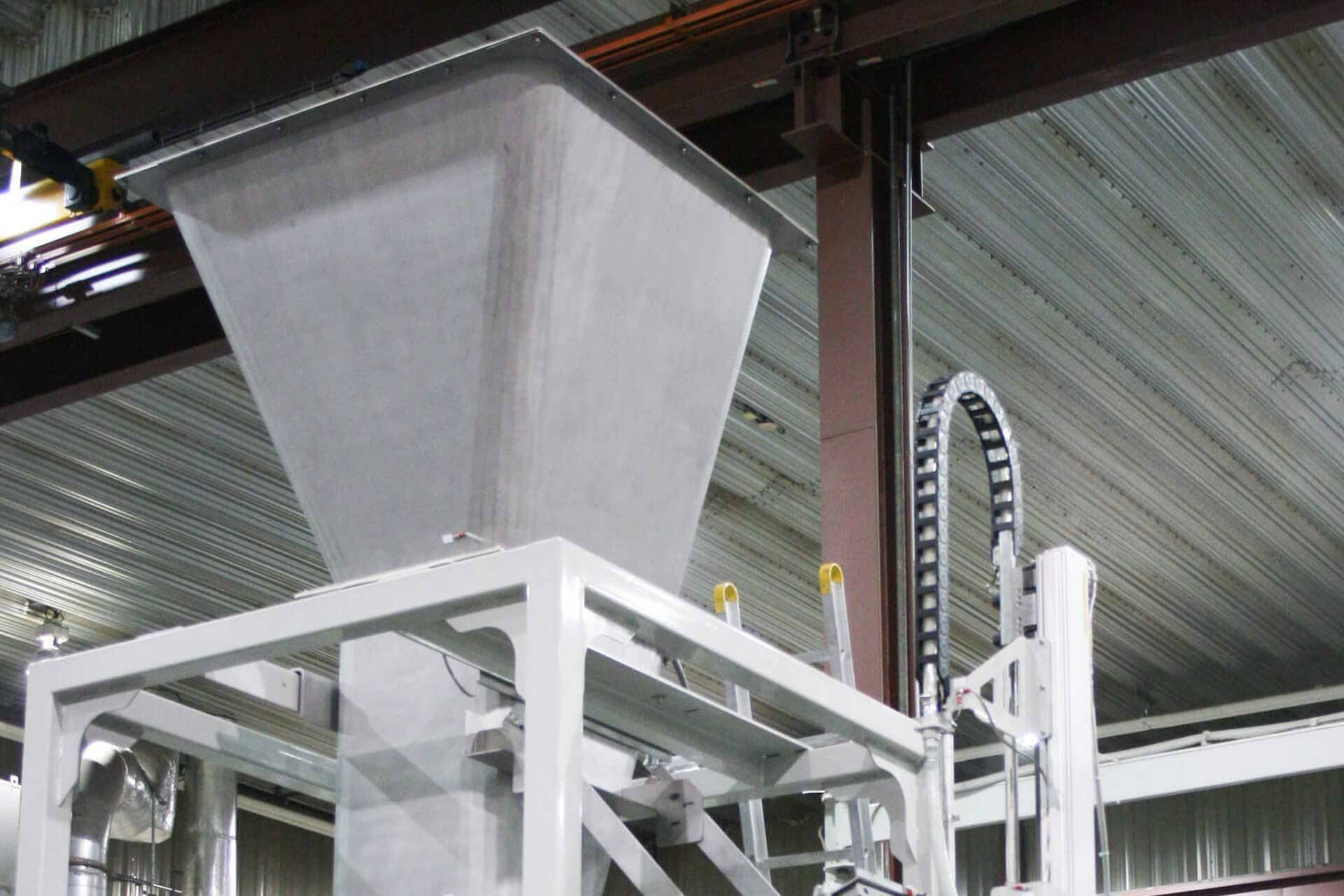 Compact design Premier Tech manual bagger