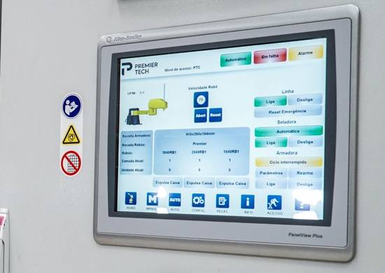 The HMI is available in Portuguese