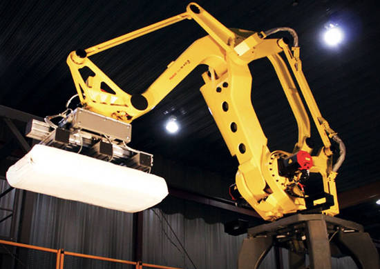 Robotic bag palletizer