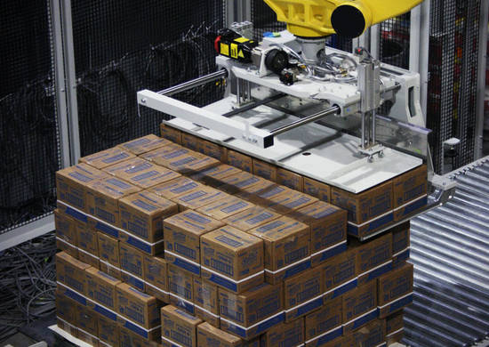 Robotic bag palletizer